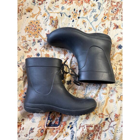 Crocs Freesail Shorty Rain Boot Black Size Women’s 10 - Picture 2 of 6